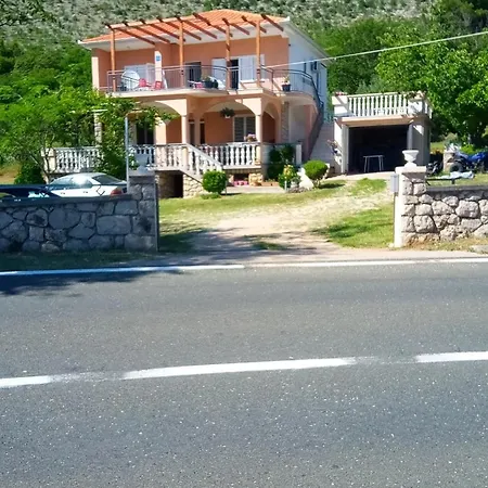 Noel Apartamento Seline
